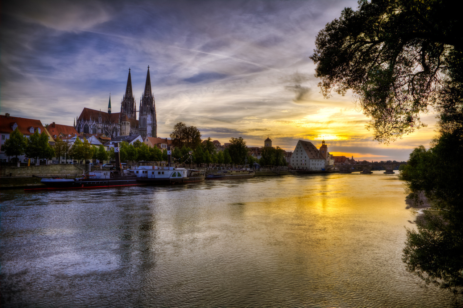 Regensburg | Wirtschaftsdetektei Regensburg | Wirtschaftsdetektiv Regensburg